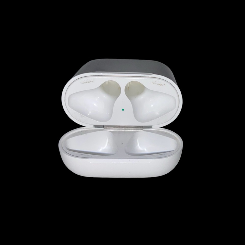 Apple Lightning Charging Case (A1602) - Genuine. Good condition & Working order - Picture 3 of 9